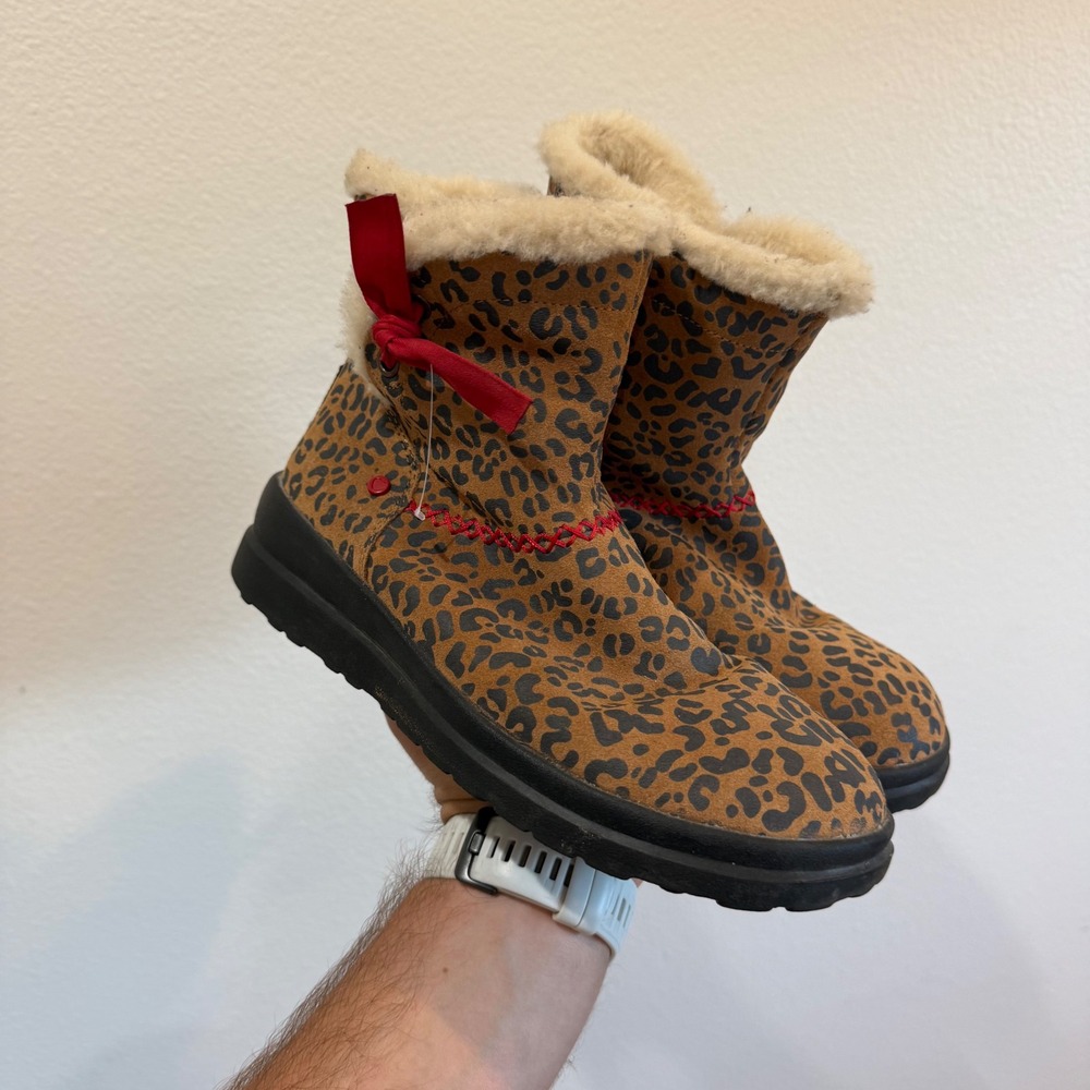 I Love UGG Womens Leopard Print Ankle Boots Red Bow 1006213 Tan Black Size 7